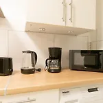 Tolstov - 1 , 3 And 4 - 20 Min Messe Dus & Airport Dus Apartment Meerbusch