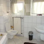 Tolstov - 1 , 3 And 4 - 20 Min Messe Dus & Airport Dus Apartment Meerbusch