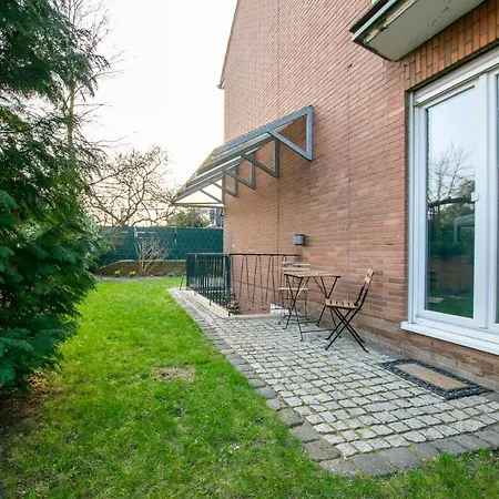 Tolstov - 1 , 3 And 4 - 20 Min Messe Dus & Airport Dus * Meerbusch