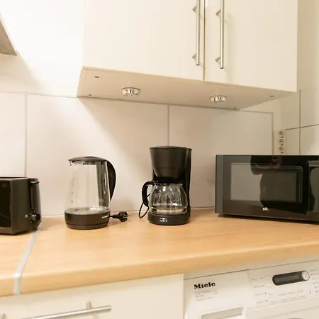 Raj Living - 1 , 3 And 4 - 20 Min Messe Dus & Airport Dus Apartment Meerbusch