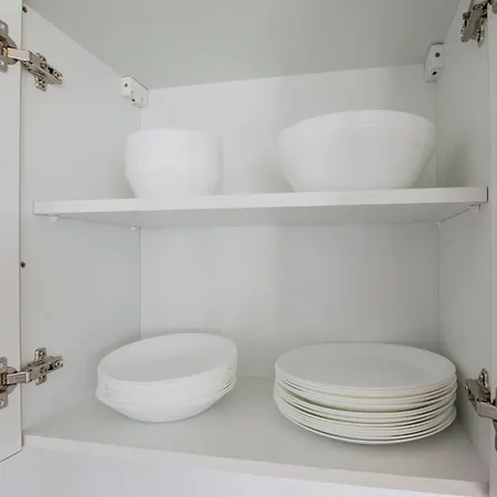 Tolstov - 1 , 3 And 4 - 20 Min Messe Dus & Airport Dus * Meerbusch