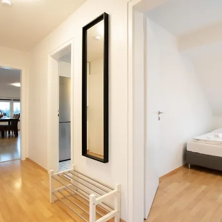 Apartment Raj Living - 1 , 3 And 4 - 20 Min Messe Dus & Airport Dus Meerbusch
