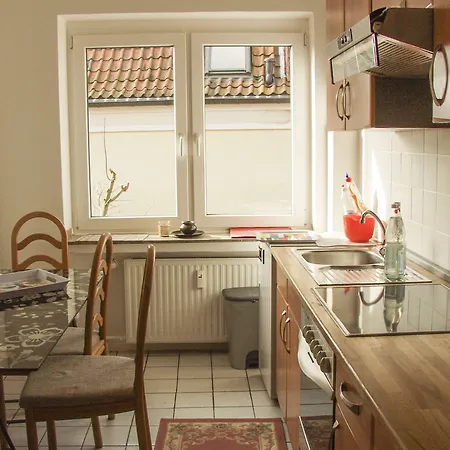 Tolstov - 1 , 3 And 4 - 20 Min Messe Dus & Airport Dus Apartman Meerbusch
