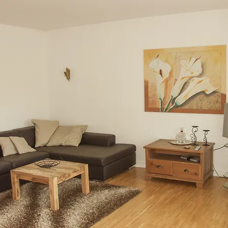 Apartament Tolstov - 1 , 3 And 4 - 20 Min Messe Dus & Airport Dus *