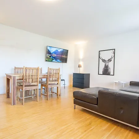 Apartament Tolstov - 1 , 3 And 4 - 20 Min Messe Dus & Airport Dus Meerbusch