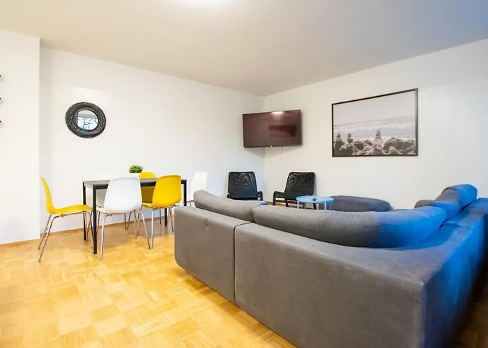 Tolstov - 1 , 3 And 4 - 20 Min Messe Dus & Airport Dus