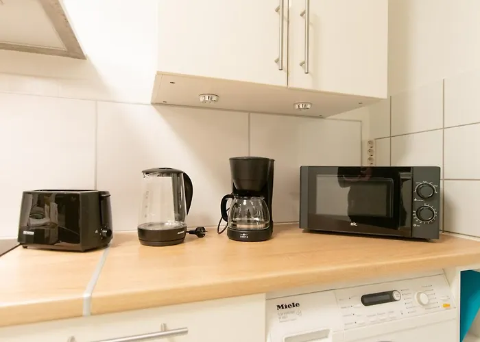 Tolstov - 1 , 3 And 4 - 20 Min Messe Dus & Airport Dus Appartement Meerbusch