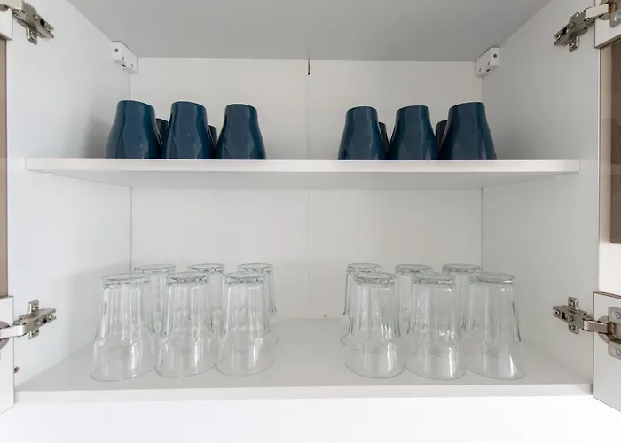 Tolstov - 1 , 3 And 4 - 20 Min Messe Dus & Airport Dus Lejlighed Meerbusch