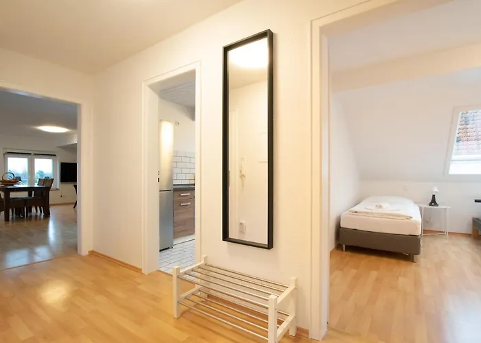 Tolstov - 1 , 3 And 4 - 20 Min Messe Dus & Airport Dus Appartement *