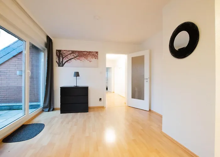 Appartement Tolstov - 1 , 3 And 4 - 20 Min Messe Dus & Airport Dus