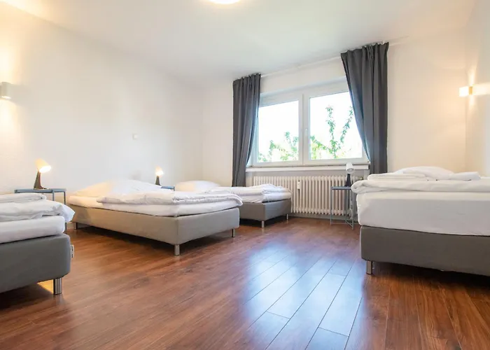 Tolstov - 1 , 3 And 4 - 20 Min Messe Dus & Airport Dus