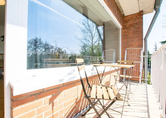 Appartement Tolstov - 1 , 3 And 4 - 20 Min Messe Dus & Airport Dus *