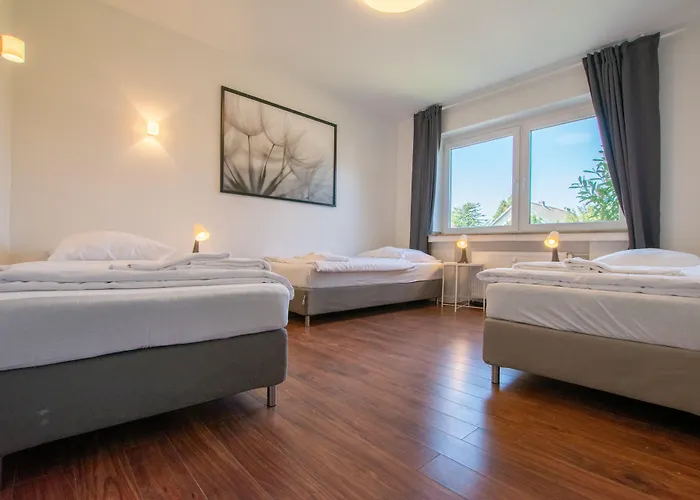 Lejlighed Tolstov - 1 , 3 And 4 - 20 Min Messe Dus & Airport Dus