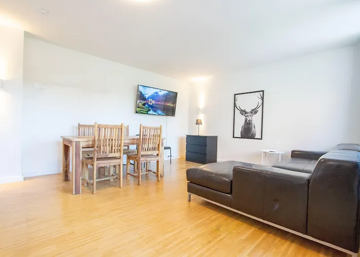 Appartement Tolstov - 1 , 3 And 4 - 20 Min Messe Dus & Airport Dus Meerbusch