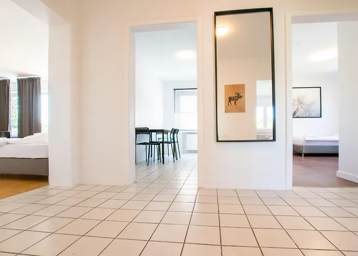 Appartement Tolstov - 1 , 3 And 4 - 20 Min Messe Dus & Airport Dus *